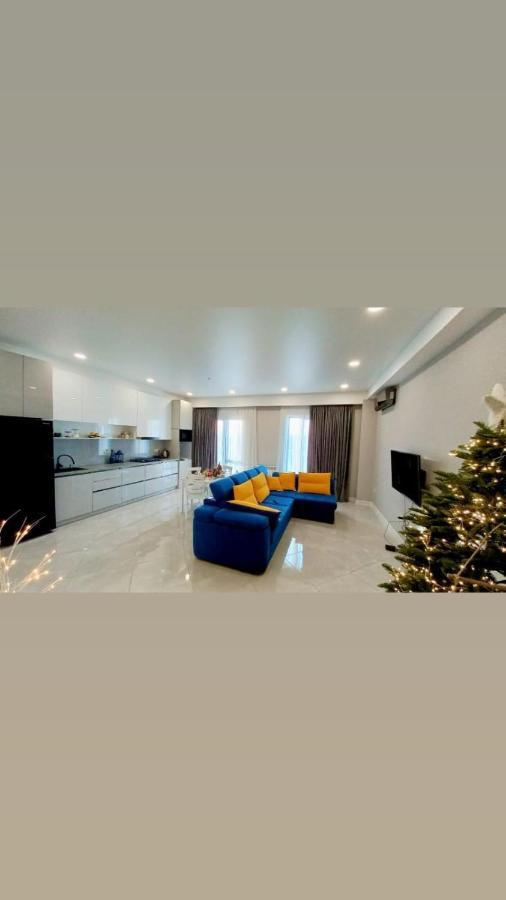 D-S Apartament In Kutaisi Ngoại thất bức ảnh